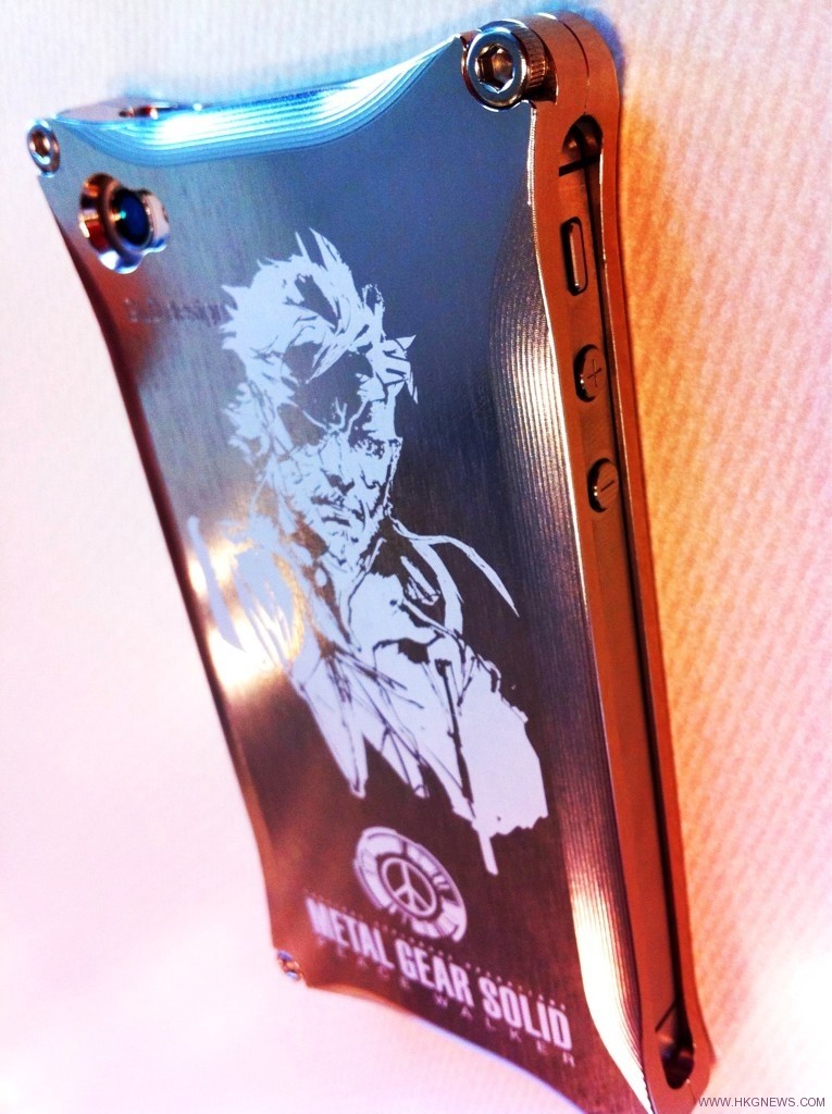 來睇小島晒出自己 iPhone4S 《Metal Gear Solid》外殼