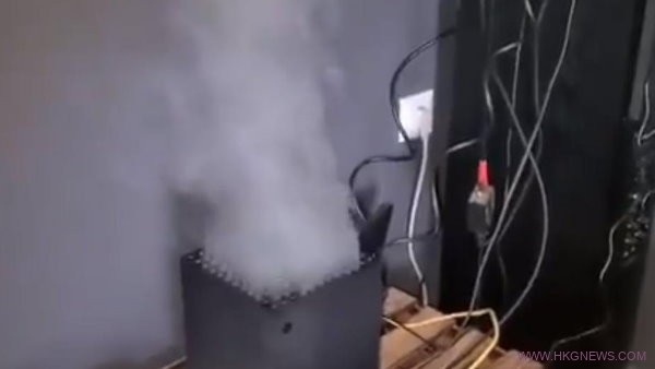 Xbox Series X  Smoke