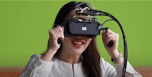 Sony展示8K VR頭顯原型機